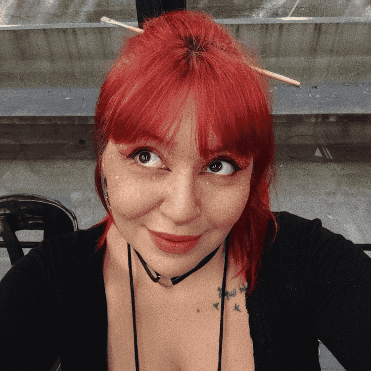 Caroline Favret
