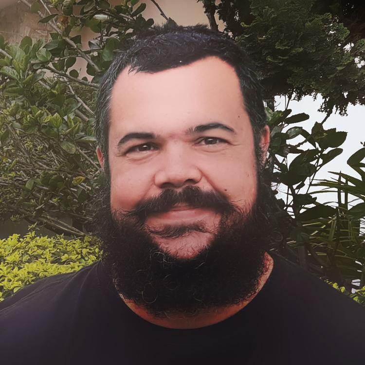 Toni Caputo